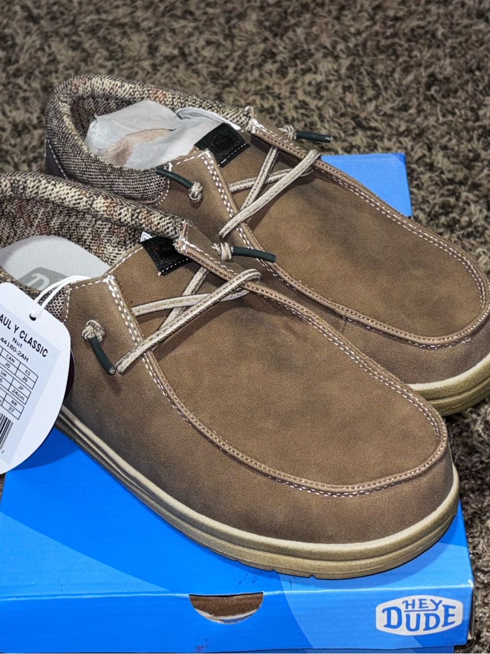 Hey Dude Boys Shoes Size 6 New in Box Paul Y Classic Color Nut Slip On Preppy